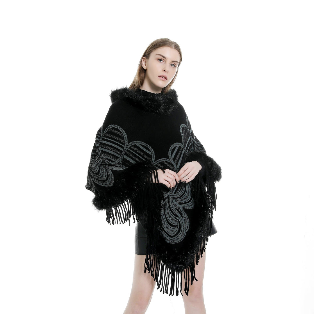 Dam Fringe poncho med Faux Fur kant och Jacquard Ruana