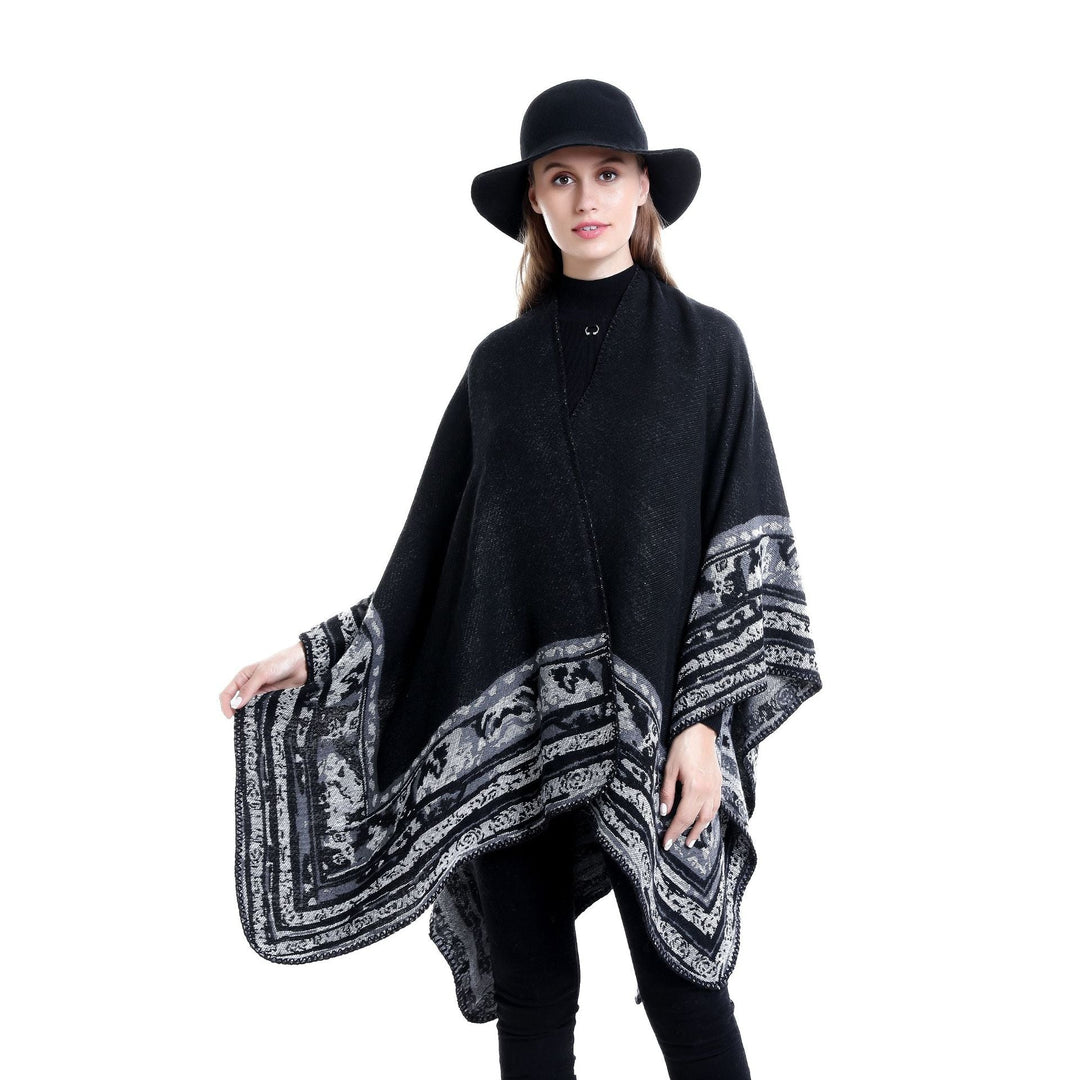 Dam mjuk-Falling Oversize Ruana i Cloak stil med Ornamental Border