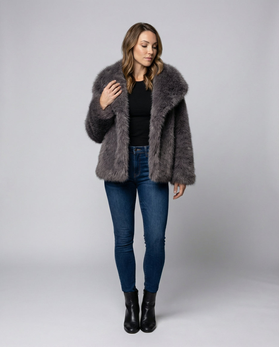Faux-Fur Shawl Krage Jacka