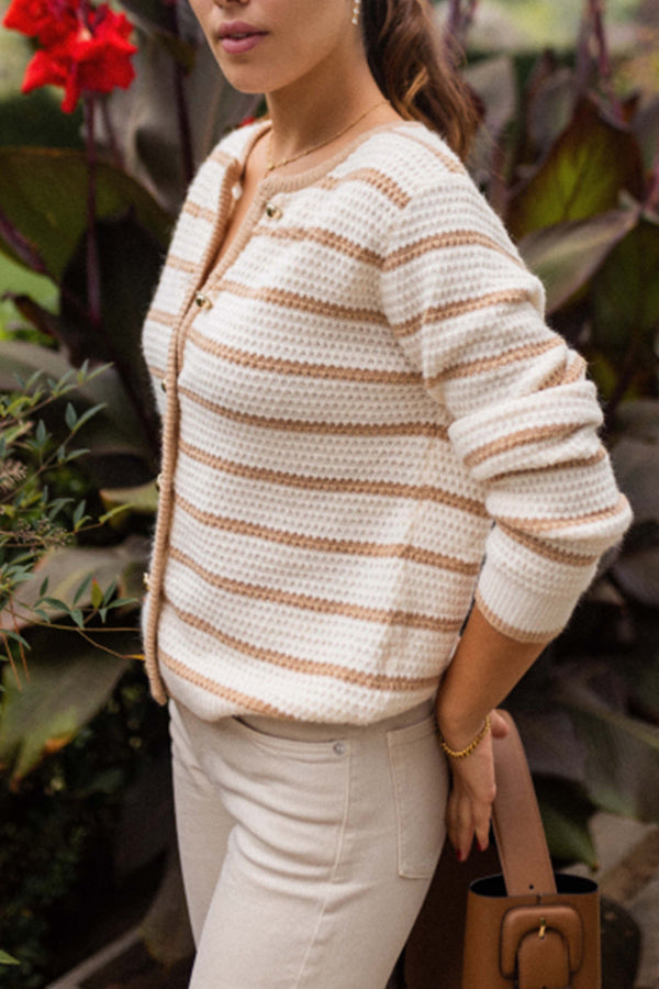 | randig Round Neckline Jacka