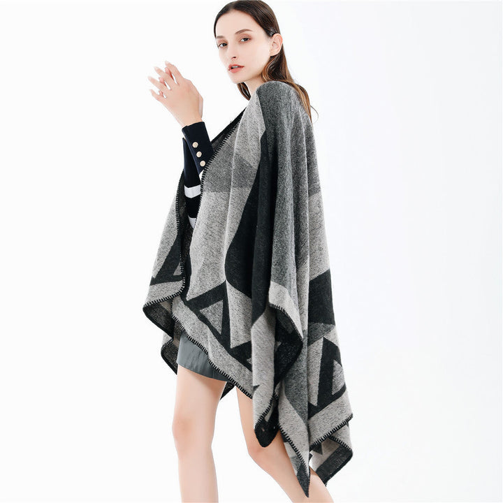 Dam Boxy ullblandning Ruana med Geometric Patch Jacquard och Decorative Stitching