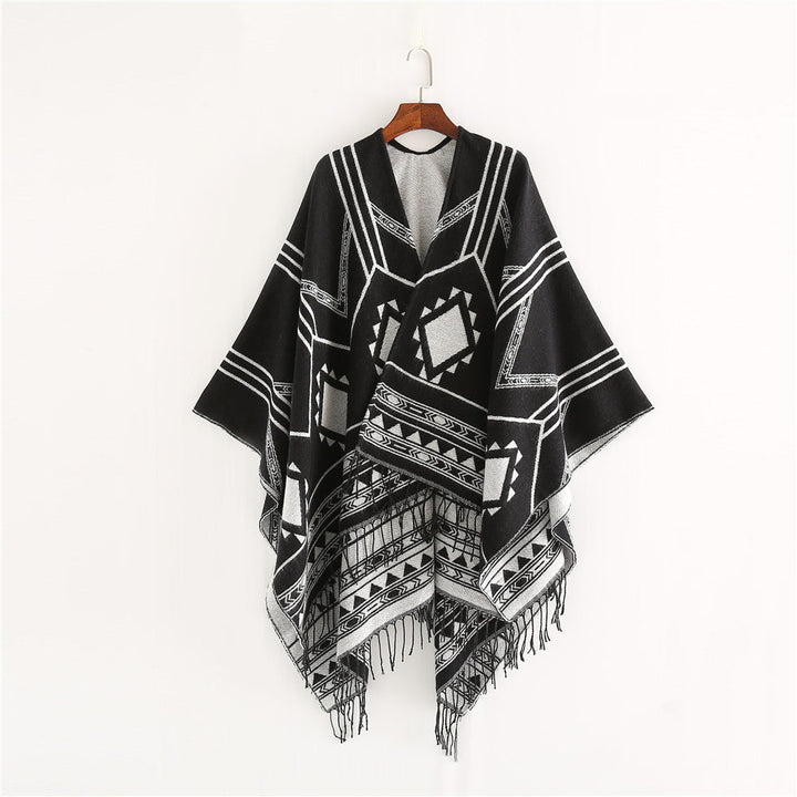 Unisex Ethno-Poncho Gjord av Mjuk Stickad med Fringes och Geometrisk Mönster