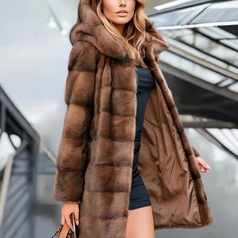 | Trendy Damjacka med modeable Huva