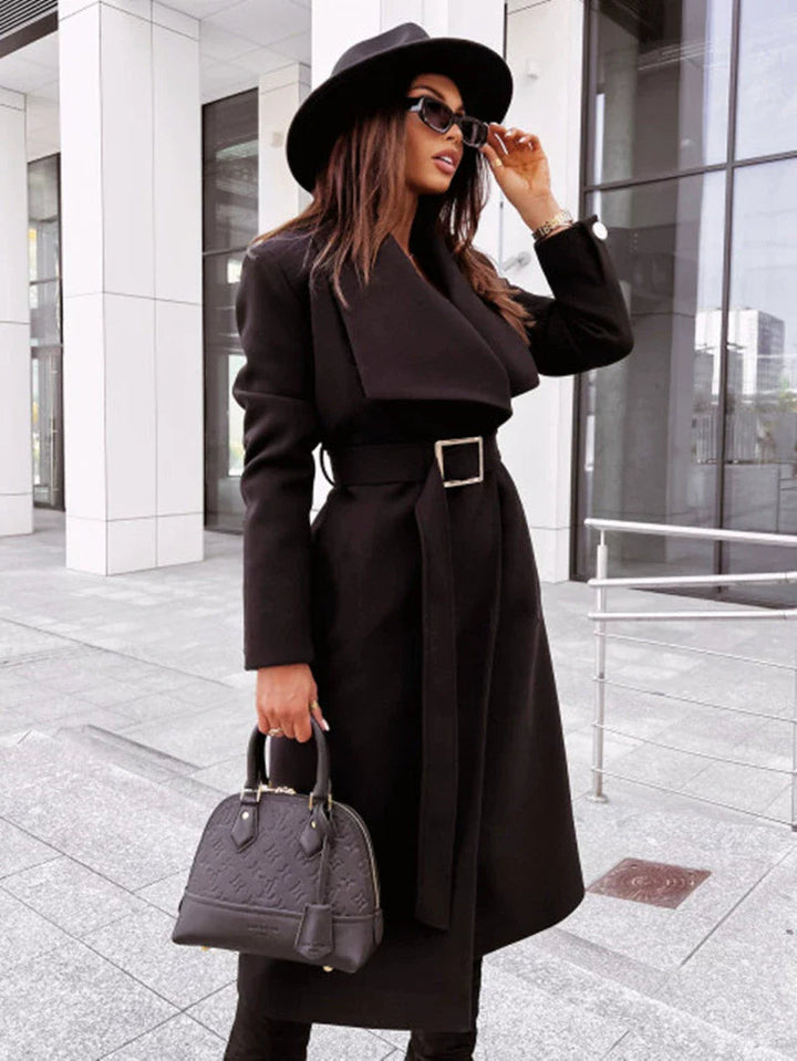 | Dam Lång Jacka med Belt och Draped Lapel i Ull Look