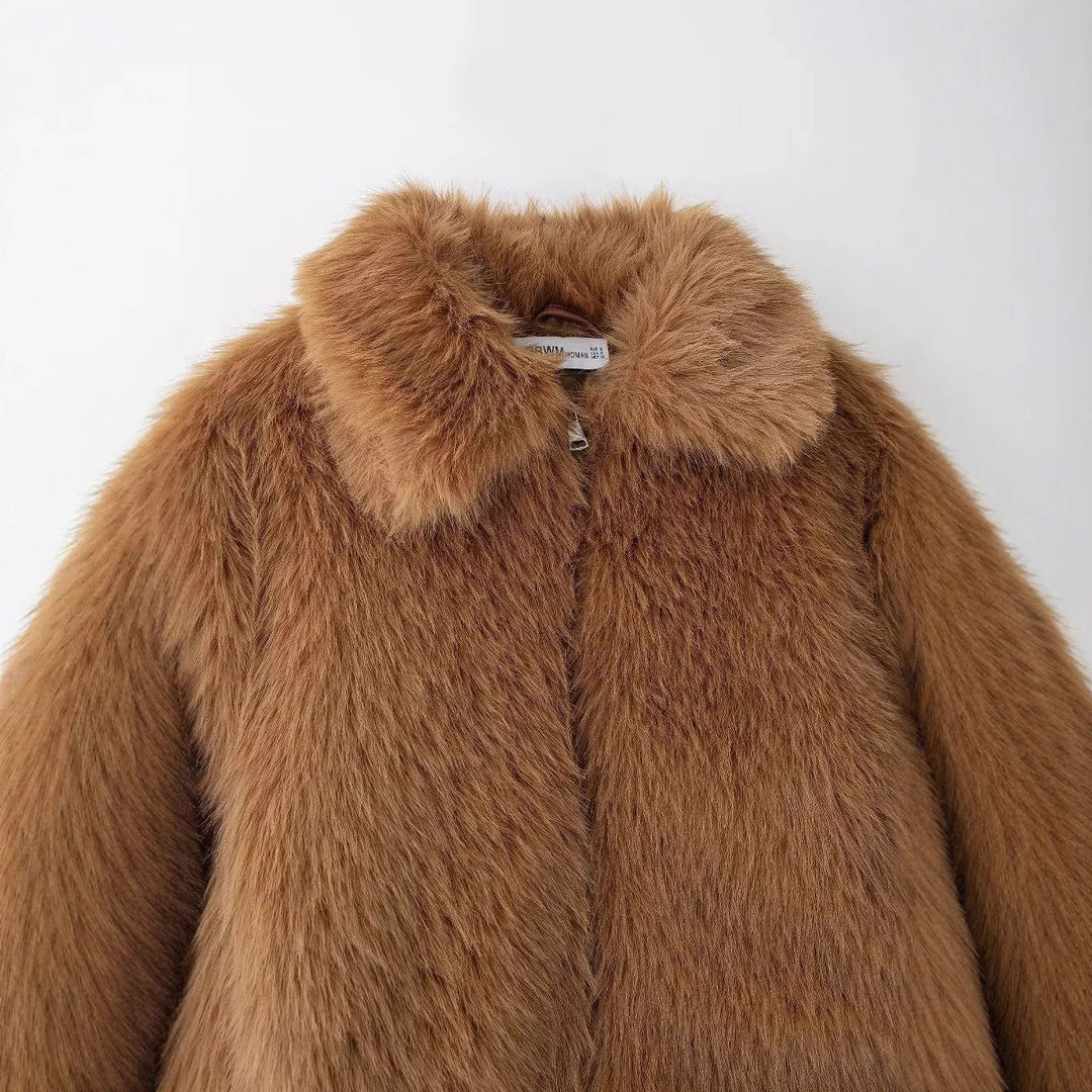Dam kort mysig faux pälsjacka med skjortkrage och concealed dragkedja placket