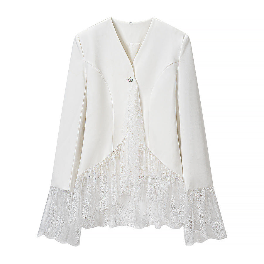 Dam Lace Jacka med Tailored Passform, Flared Lace Kant och V-Neck
