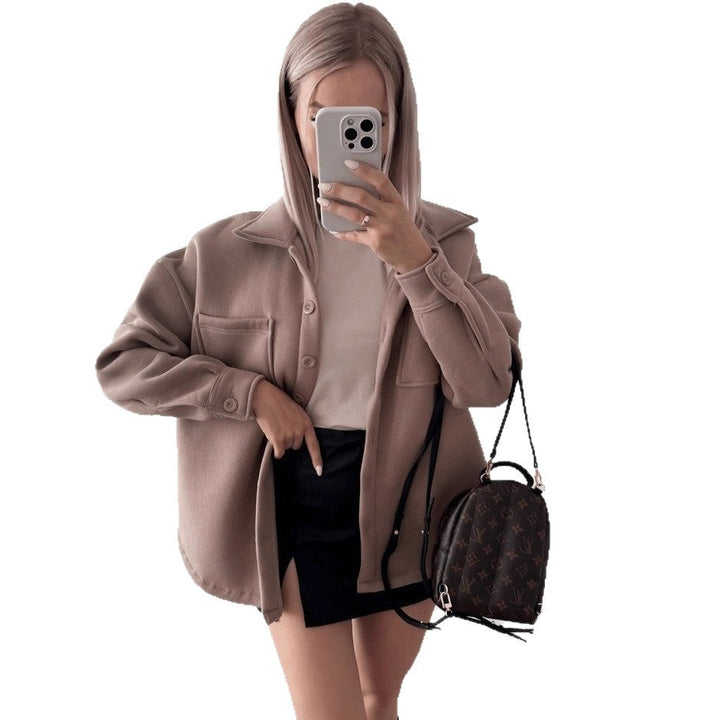 Dam oversize skjortjacka Shacket gjord mjuk ullblandning med patch bröstfickor