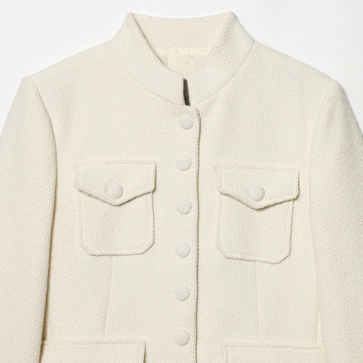 Dam structured bouclé kort jacka med ståkrage, four påsydda fickor och covered knappar