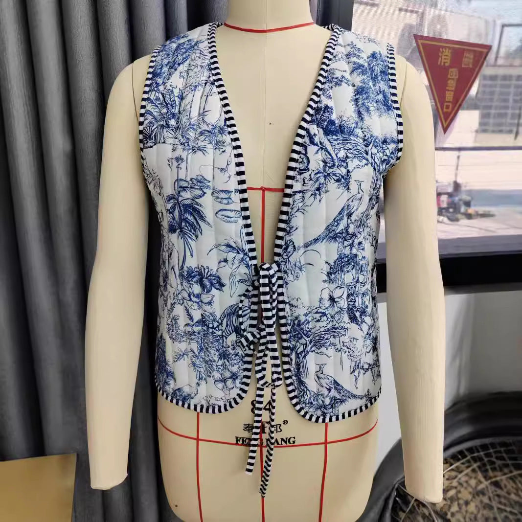 Dam patchwork väst med knytband, randig interior finish och kontrast piping