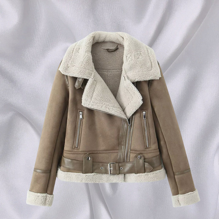 Dam Kort Skärning Lambskin Imitation Biker Jacka med Asymmetric Dragkedja, Bälte och Teddy Foder