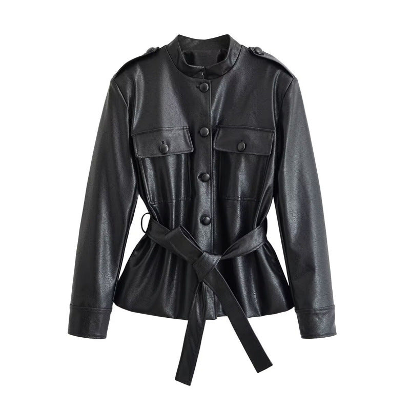 Dam Tailored Utilityjacka Tillverkad av Konstläder med Stå Krage, Patch Chest Fickor och Tie Belt