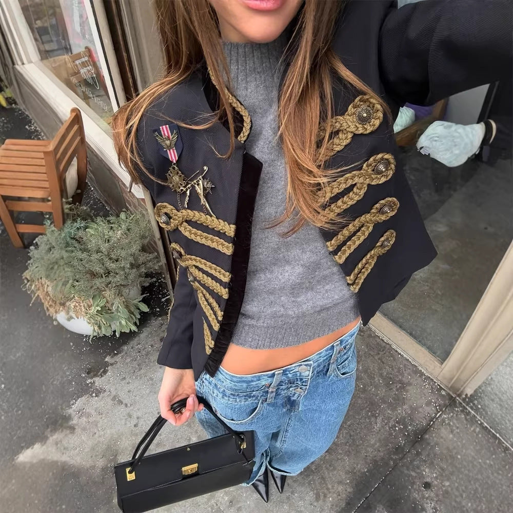 Dam kort Military Inspired Parade jacka med Gold Cord Decoration
