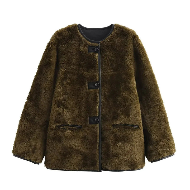 Dam kort teddy kappa jacka i boxy skärning med kontrast piping, snap button och decorative strap detail