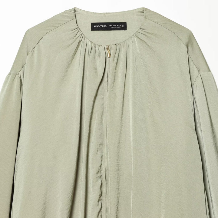 Dam lätt kort Blouson jacka med Round Neck, Balloon ärmar, och fåll med dragsko