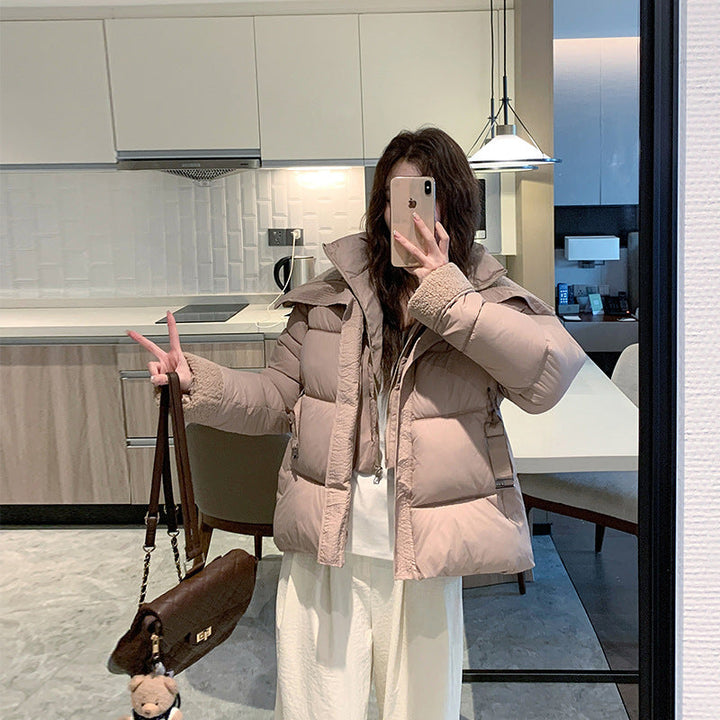 Dam kort kviltad midja pufferjacka med cozy teddy krage och justerbar buckle strap