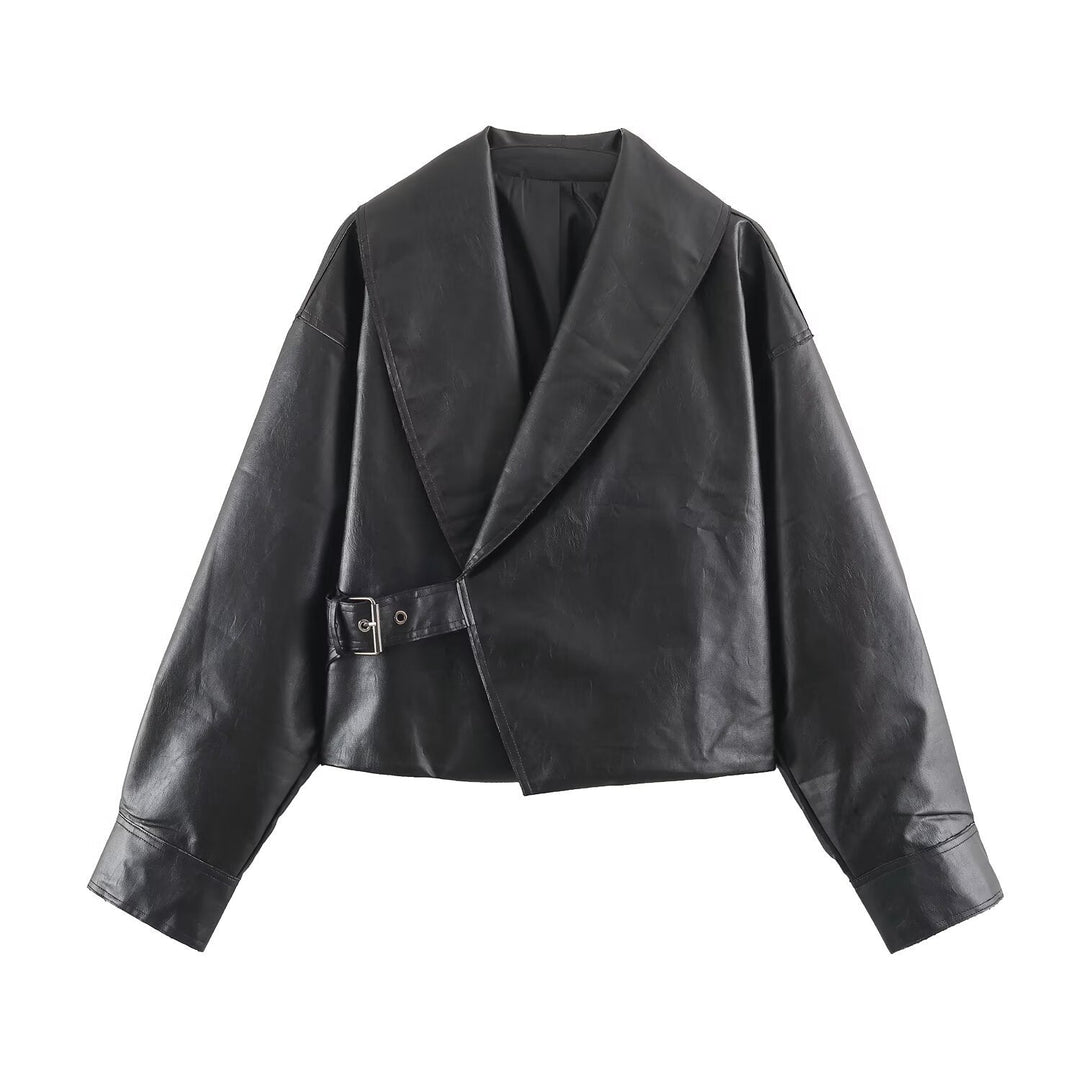 Dam Kort Kort Faux Läder Blouson med Oversize Shawl Krage och Side Buckle Waist
