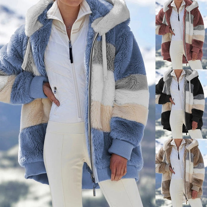 Dam mysig oversized faux pälsjacka med huva, block stripes och ribbstickade muddar