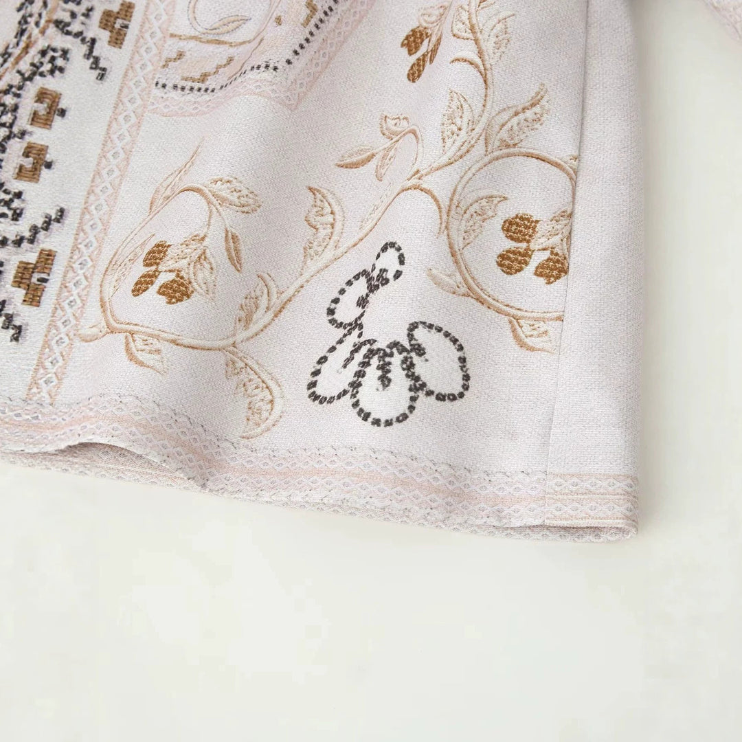Dam ornamental stick jacka i boxy skärning med ståkrage och decorative border