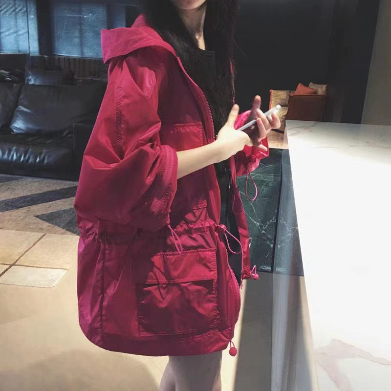 Dam Fashion övergångsjacka med huva och praktiska fickor