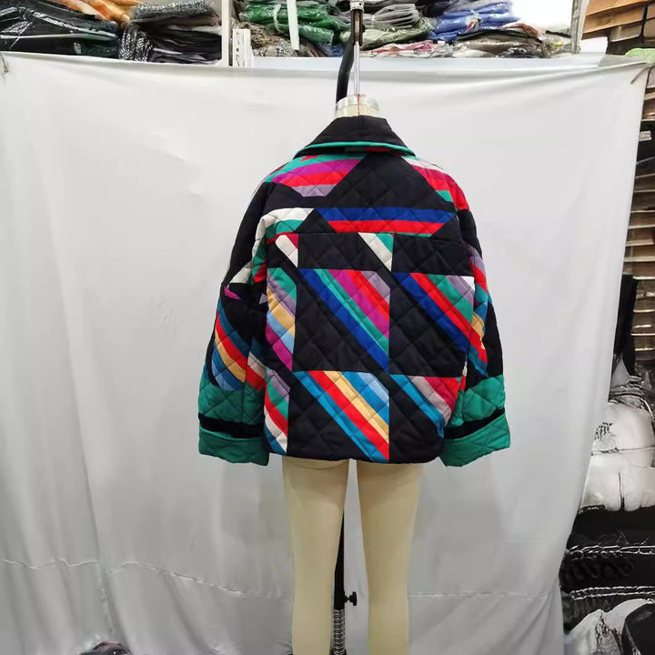 Dam quiltad oversized kimono jacka med graphic block tryck och piping
