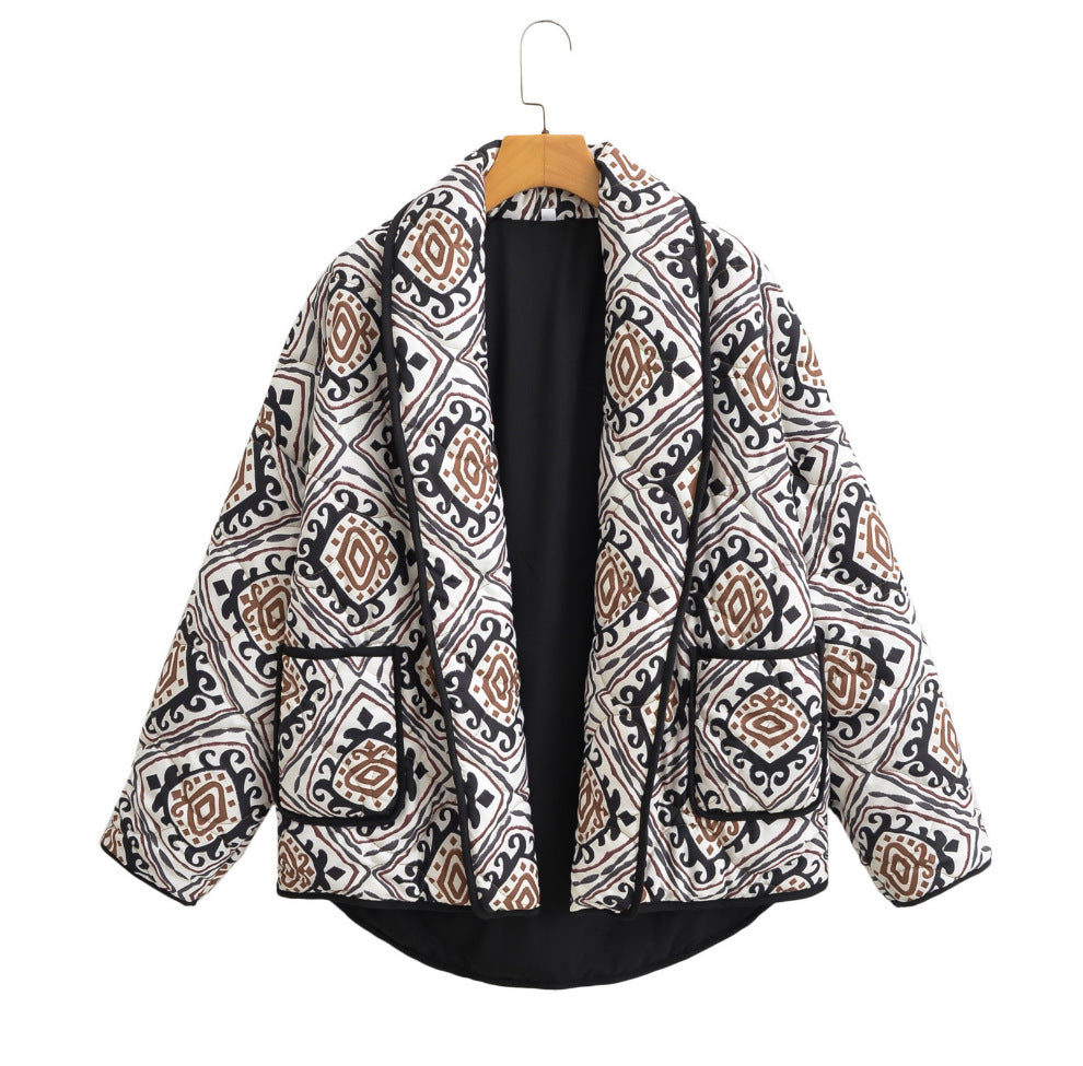 Dam kviltad Kimono jacka med Ethno tryck, kontrast Piping och utanpåfickor