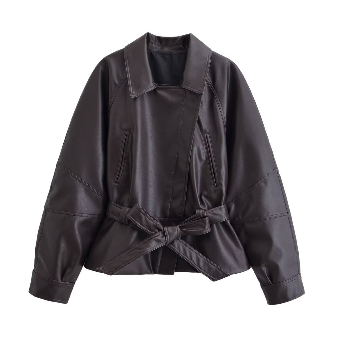 Dam Kort Läderlook Blouson med Wrap Belt, Oversize Ärmar och Distinctive Dekorativ Seams