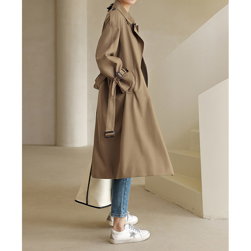 Dam lätt Knee-Length Double-Breasted trenchcoat gjord bomull Blend med Epaulettes och Buckle muddar