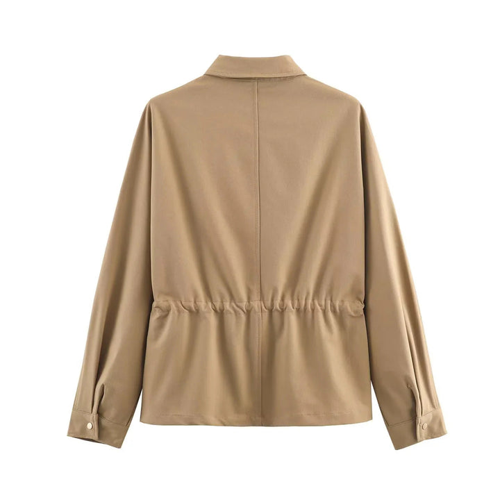 Dam lätt shirt jacka med drawstring waist, full-length dragkedja, och patch bröstfickor