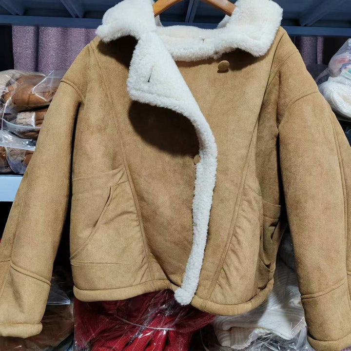 Dam Kort Aviatorjacka Tillverkad av Suede Imitation med Teddy Foder och Stora Lapels