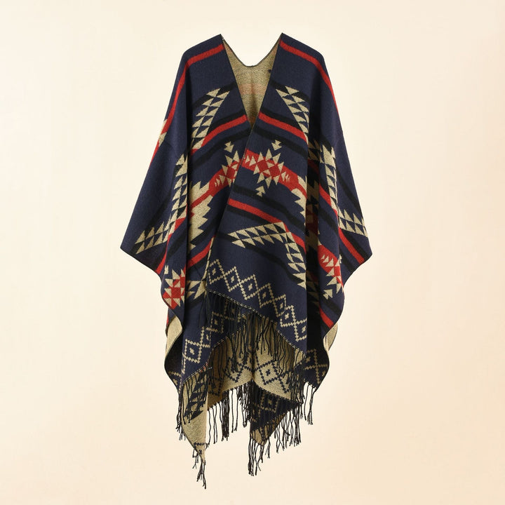 Dam Oversize Ruana i graphic jacquard med kontrast interior och fransfåll