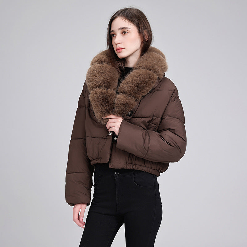 Dam cropped isolation jacka med voluminous faux fur sjalkrage och elastisk fåll