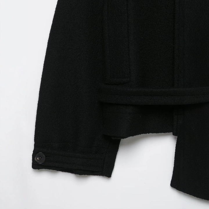 Dam Boxig Cape Jacka i Ull Look med Hög Krage Band och Toggle Fastenings