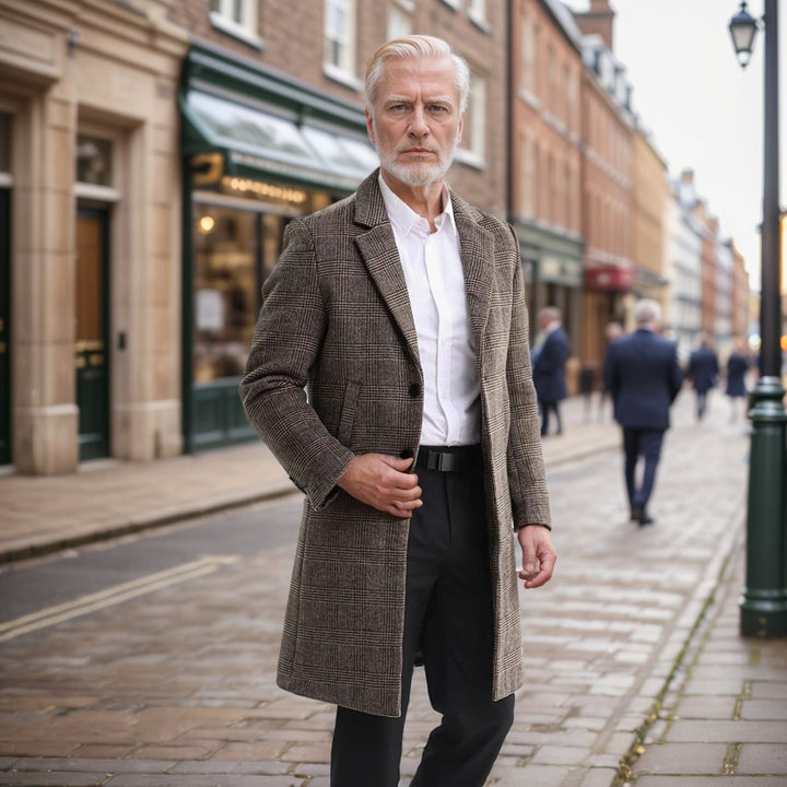 Herr ullblandning kappa i glen rutmönster med en slim lång siluett