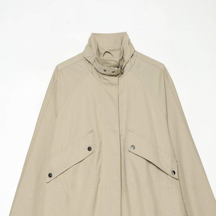 Dam 10+ Shortened Utility Blouson Jacka med Hög Stå Krage och Waist Band