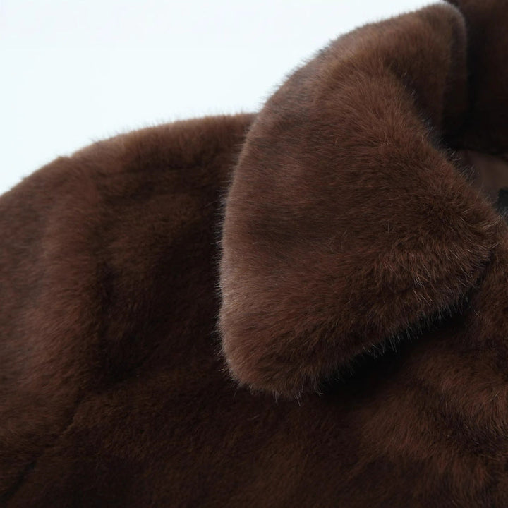 Dam Kort Jacka Gjord av Luxurious Konstpäls med Klassisk Skjortkrage