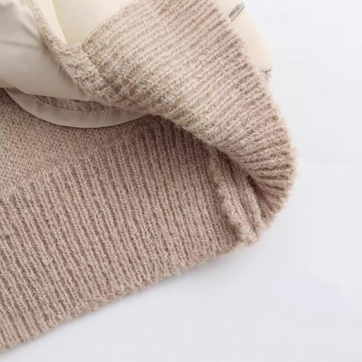 Dam Vadderad Quiltad Väst med Stickad Funnel Neck