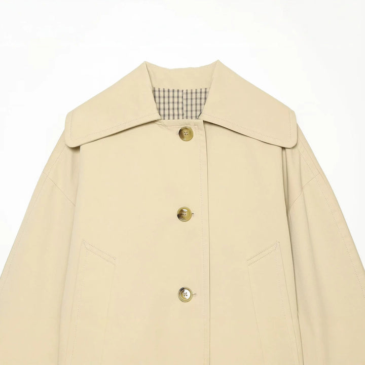 Dam Kort Utility Blouse med Oversize Lapel Krage och Horn Knapp Front