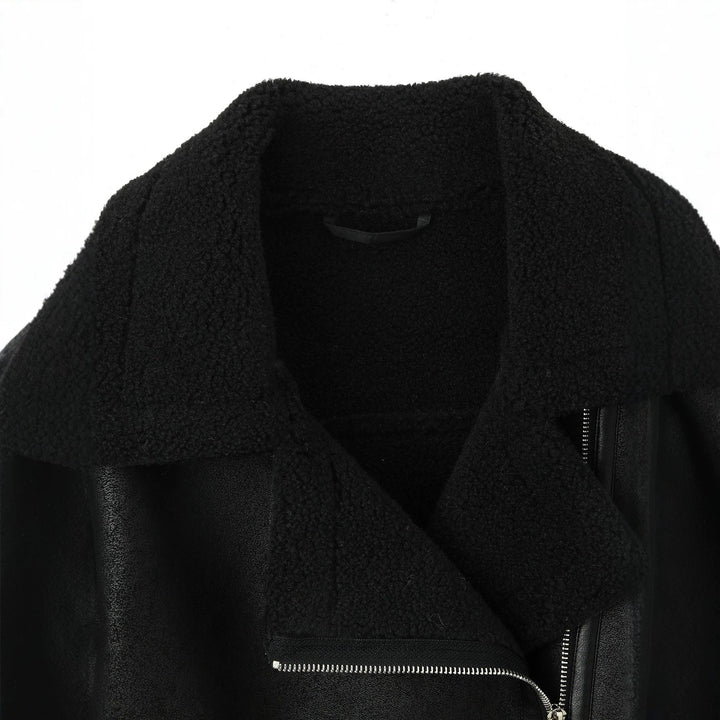 Dam kort pilot jacka in lambskin look med asymmetric dragkedja