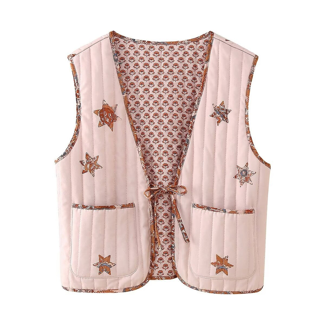 Dam quiltad reversible väst med tie bälte, påsydda fickor, och star appliqué