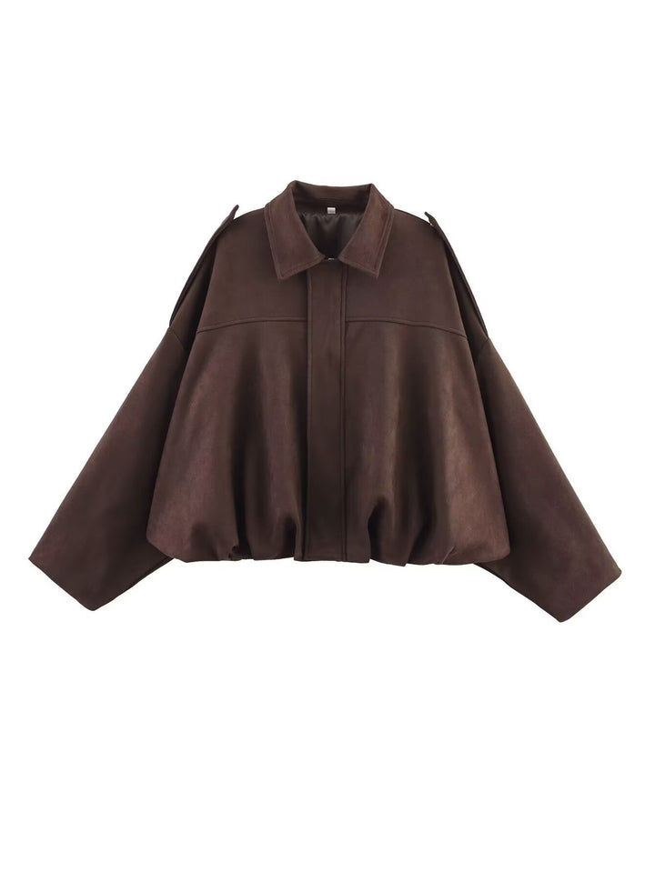 Dam 1000+ Wide-Skärning Kort Blouson Jacka i Cape Look med Shoulder Straps och Gathered Nederkant