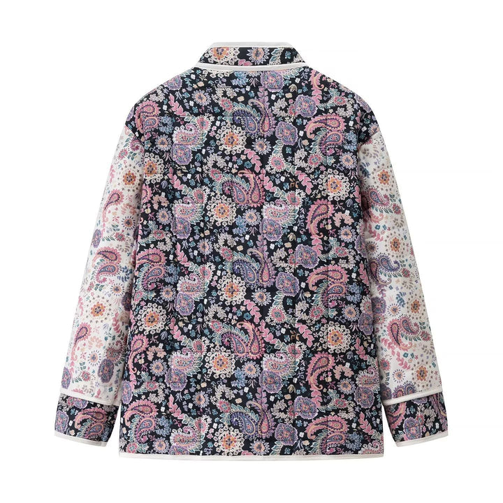 Dam quiltad patchwork quiltad jacka i paisley tryck med kontrast piping och stor flap fickor