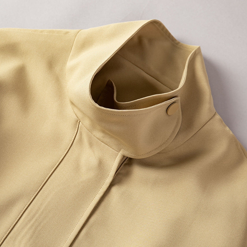 Dam trenchcoat med knytband och removable cape detail