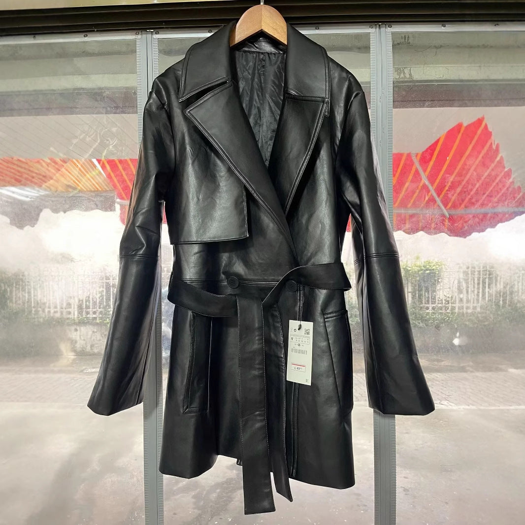 Dam vegan läder trenchcoat med sjalkrage, tie bälte och double-breasted