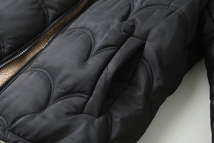Dam quiltad Hooded jacka med mysig Teddy foder och sidofickor