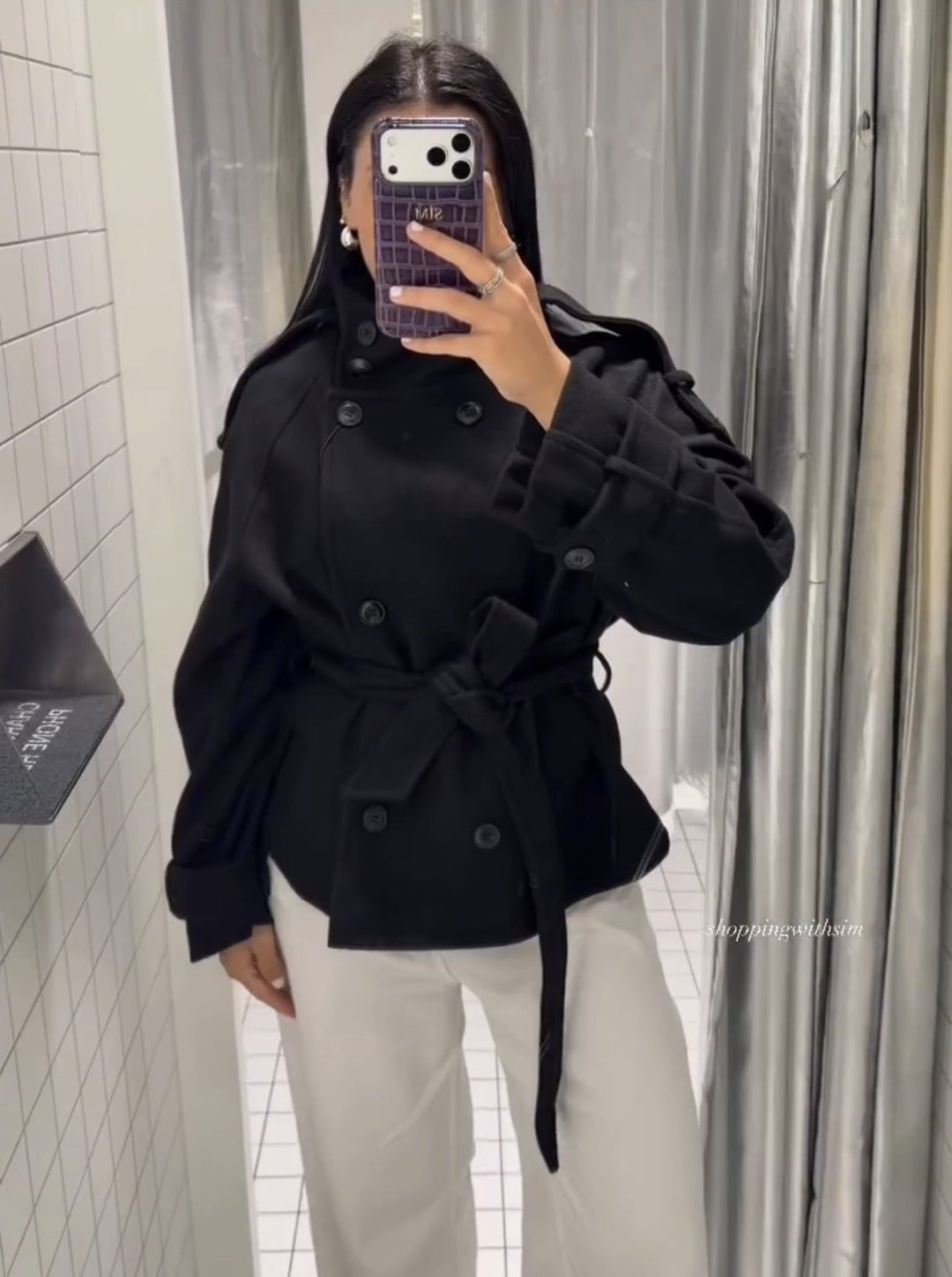Dam Kort Blouson Trenchcoat Tillverkad av Ull Blend med Hög Stå Krage och Tie Belt