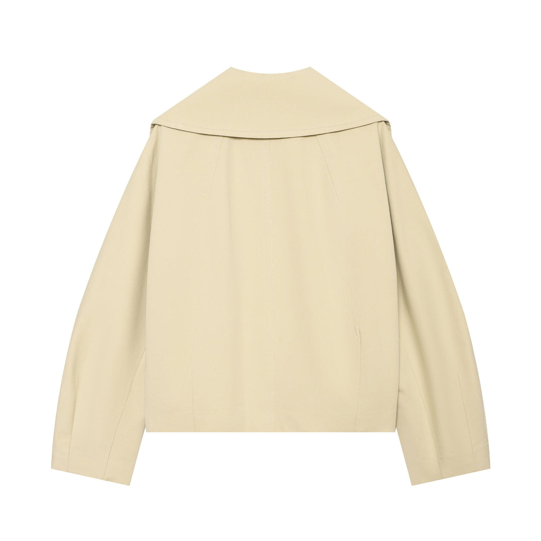 Dam Kort Jacka i Modern Trench Look med Oversize Kent Krage, Boxig Silhuett och Patch Fickor
