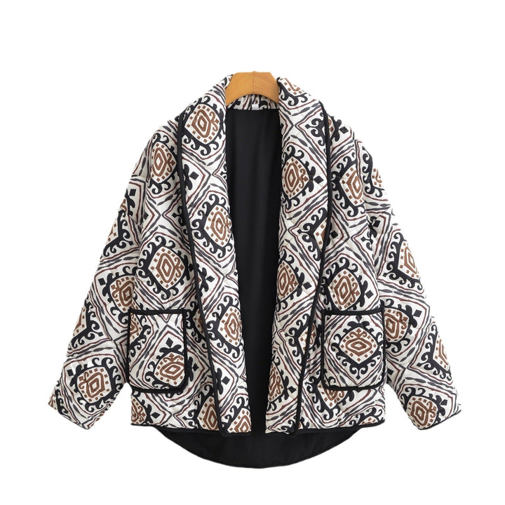 Dam kviltad Kimono jacka med midjebälte och Ethno mönster