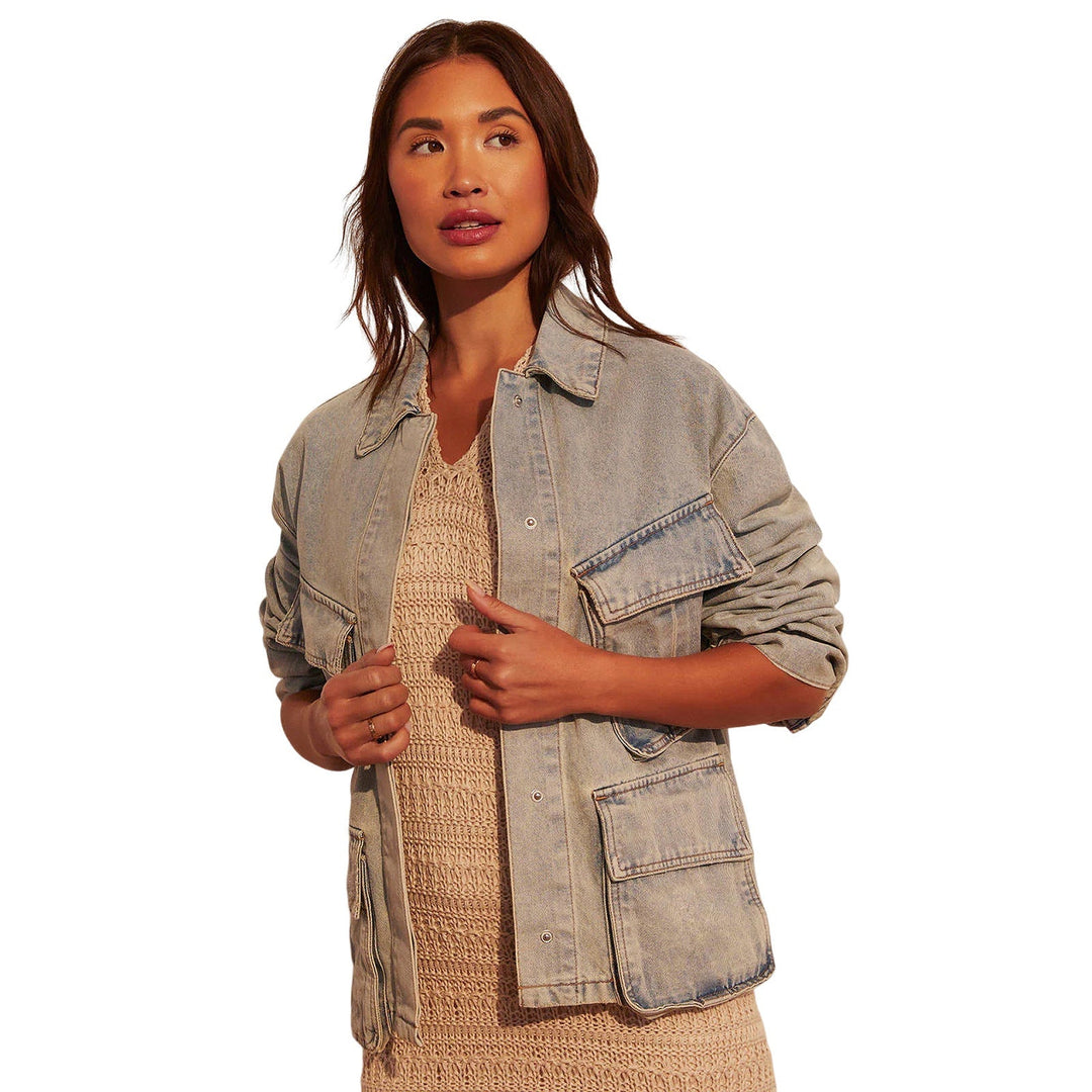 Dam oversize Utility denimjacka med stor Flap fickor och knapp-Down fram