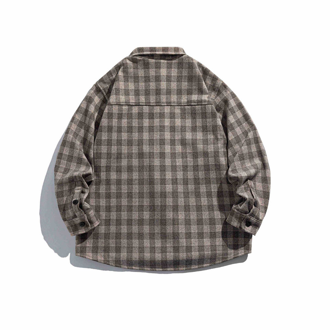 Herr rutig skjortjacka tillverkad av ullblandning med overshirt skärning och patched bröstficka