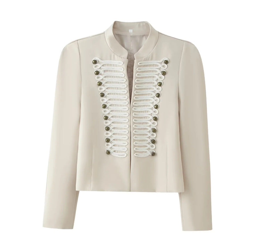 Dam kort jacka in hussar-inspired design med ståkrage och dekorativ cords